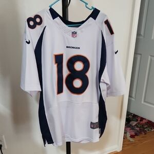 Nike White and Navy Men's Jersey